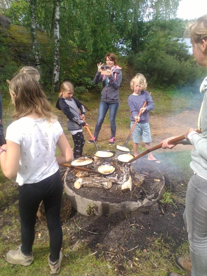 Stensjö Camping Hotell Vastra Stensjo Exteriör bild